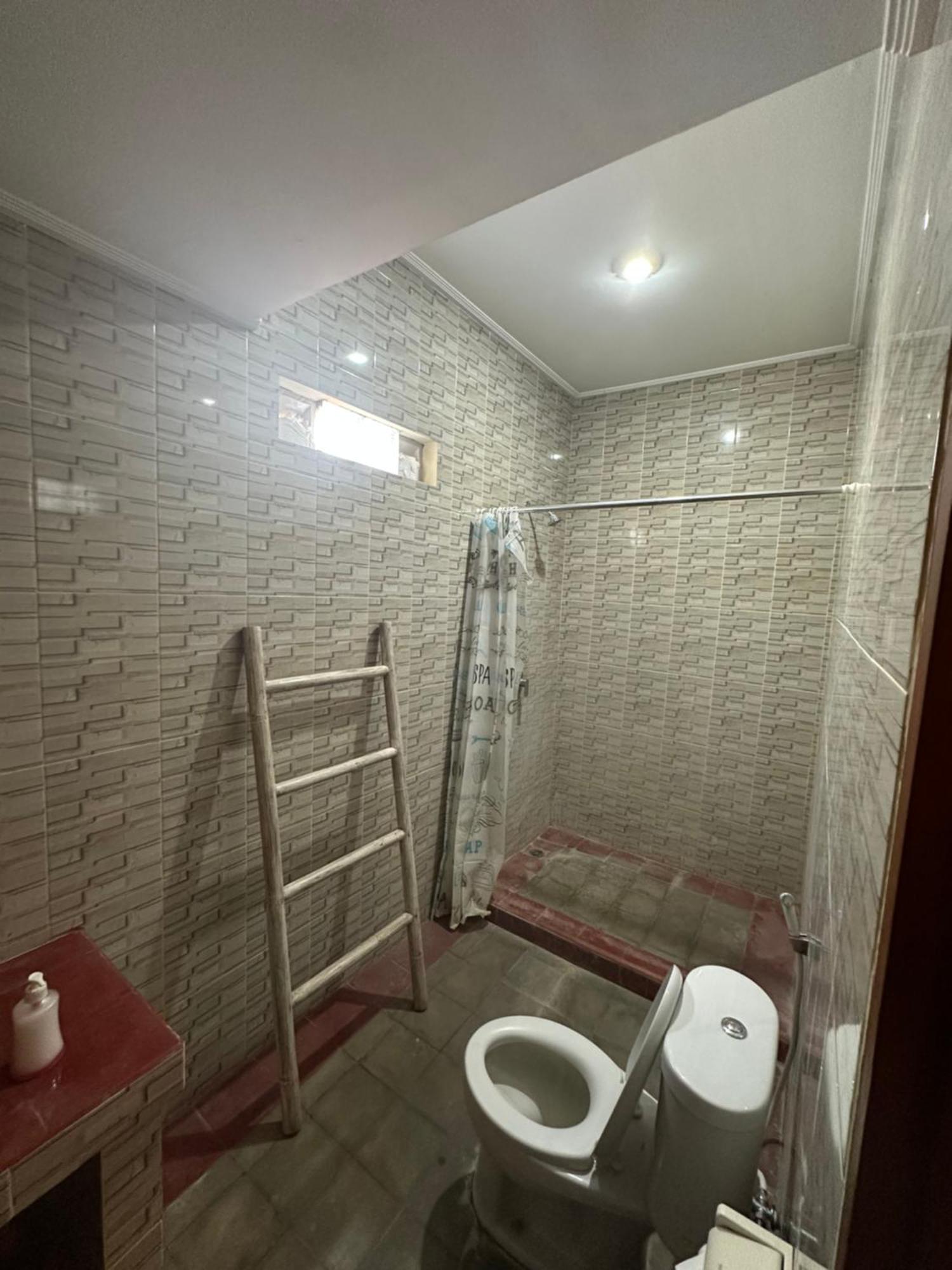 Dicky Guest House Batu Bolong 캉구 외부 사진