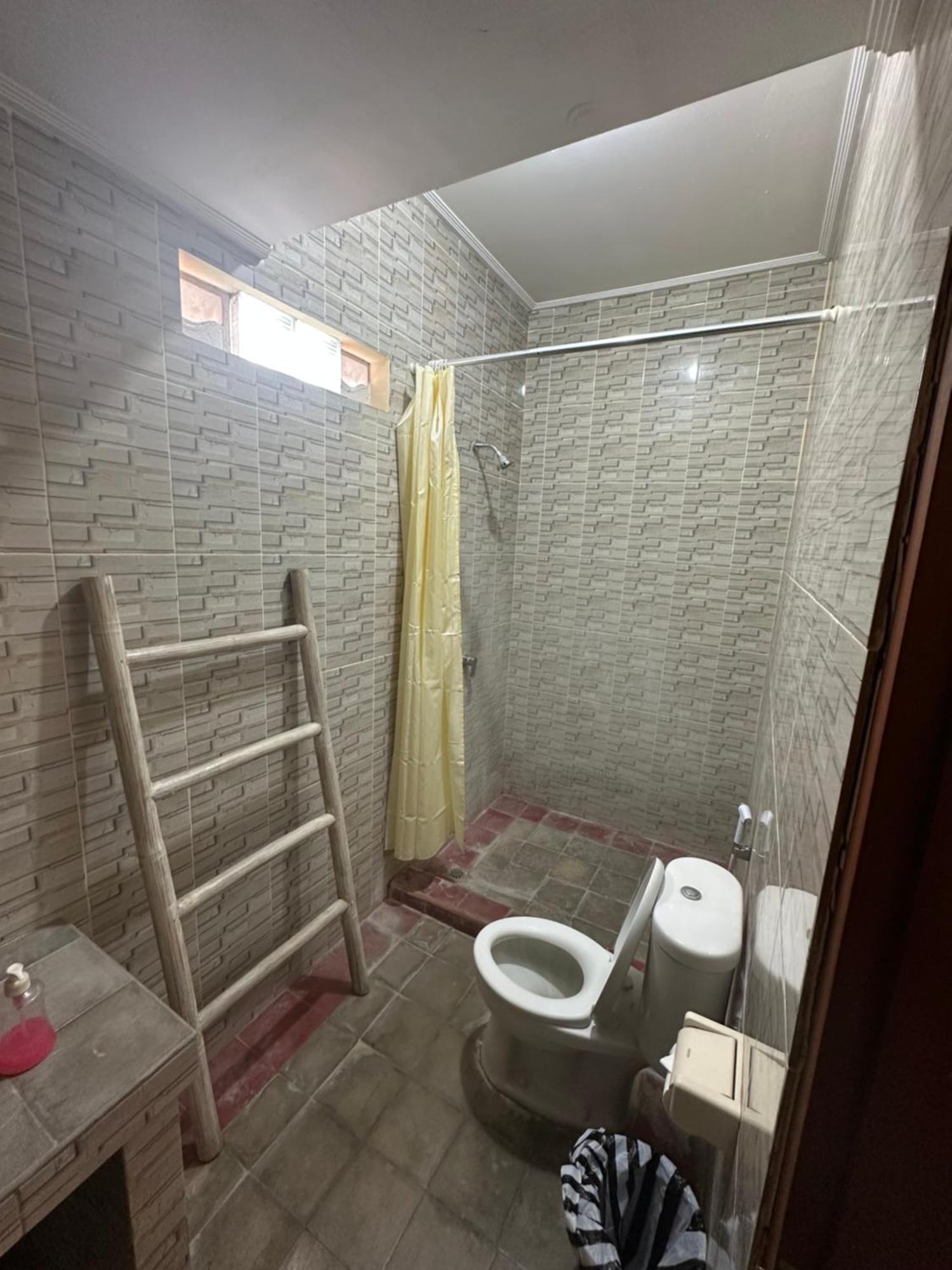 Dicky Guest House Batu Bolong 캉구 외부 사진